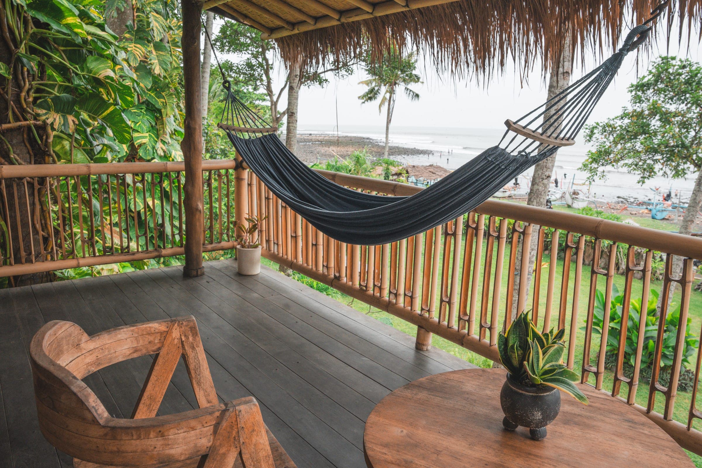 batu kayu   medewi 2