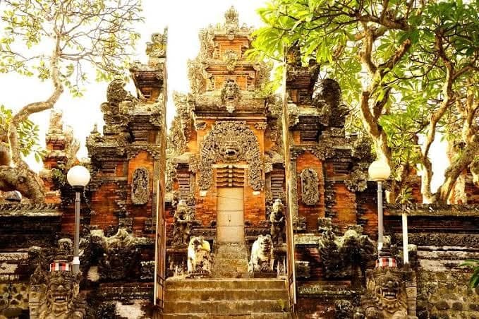 Rambut Siwi Temple