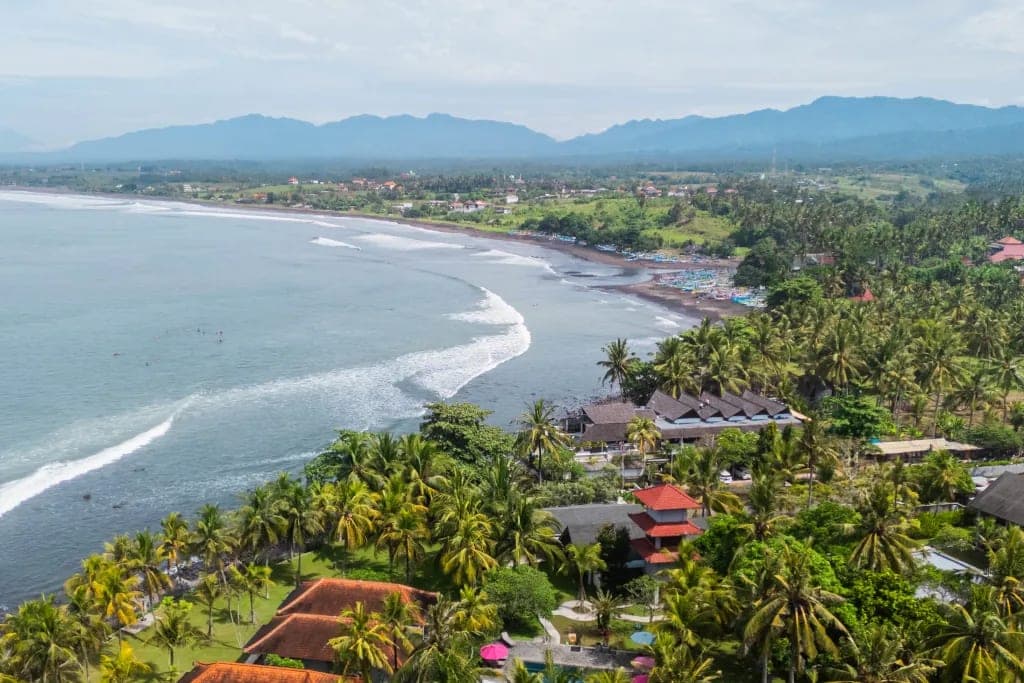 Sumbul Beach Break